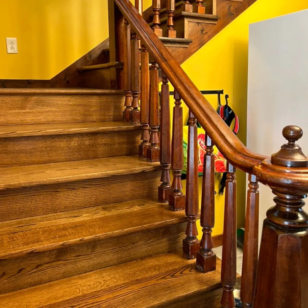 custom staircase moulding